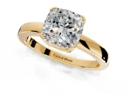 Solitaire Engagement Ring Setting for Cushion Cut Center with Plain Band and Flat Tab Prong Head in Yellow Gold