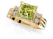 Solitaire Engagement Ring Setting for Fancy Yellow Princess Cut Center with Grooved Bar Accent Band and Prong Head in Yellow Gold